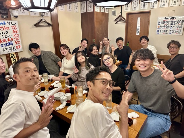 勉強会後の懇親会での集合写真
